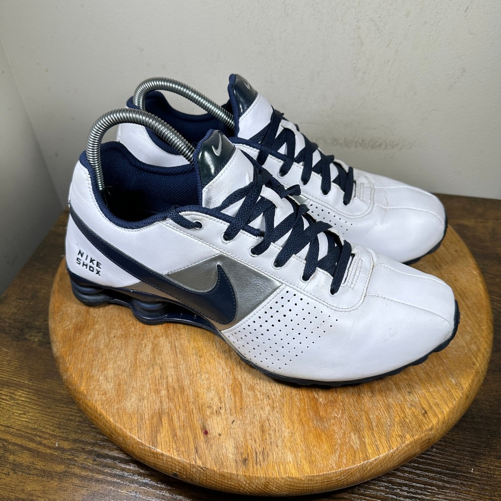 Nike Shox Mens White Navy Silver Low Top Sneakers 317547-142 Size 9.5